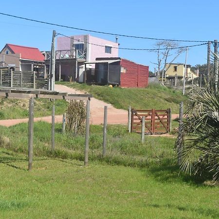 Chilindrina De La Vecindad Apartment Punta Del Diablo Luaran gambar